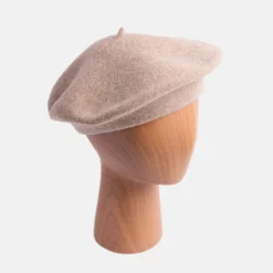 Beige Pure Merino Classic Beret>Caroline Gardner Best Sale