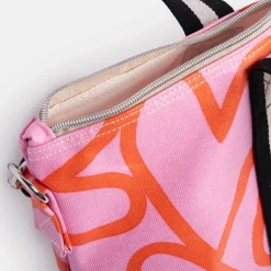 Pink Hearts Weekend Bag><noscript><img width=