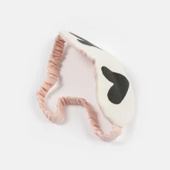 White/Black Heart Cotton Eye Mask><noscript><img width=